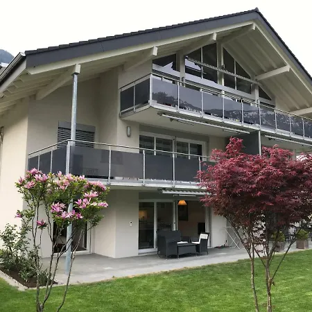 Skender's Lejlighed *